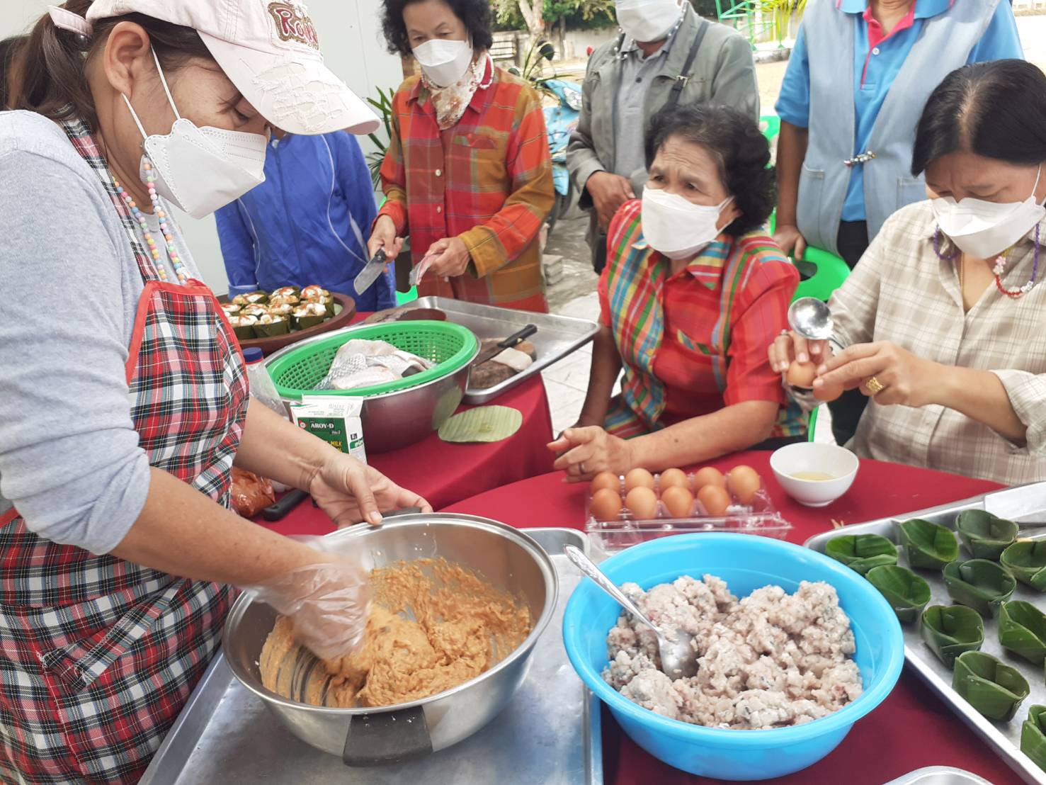 โครงการจัดกิจกรรม ผู้สูงอายุ ตำบลหลวงเหนือ ประจำปีงบประมาณ พ.ศ.2565 (กิจกรรมอบรมส่งเสริมอาชีพทำขนมไทยและกิจกรรมอบรมส่งเสริมอาชีพทำอาหารไทย)…